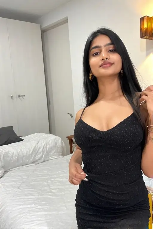 Female Escort 2